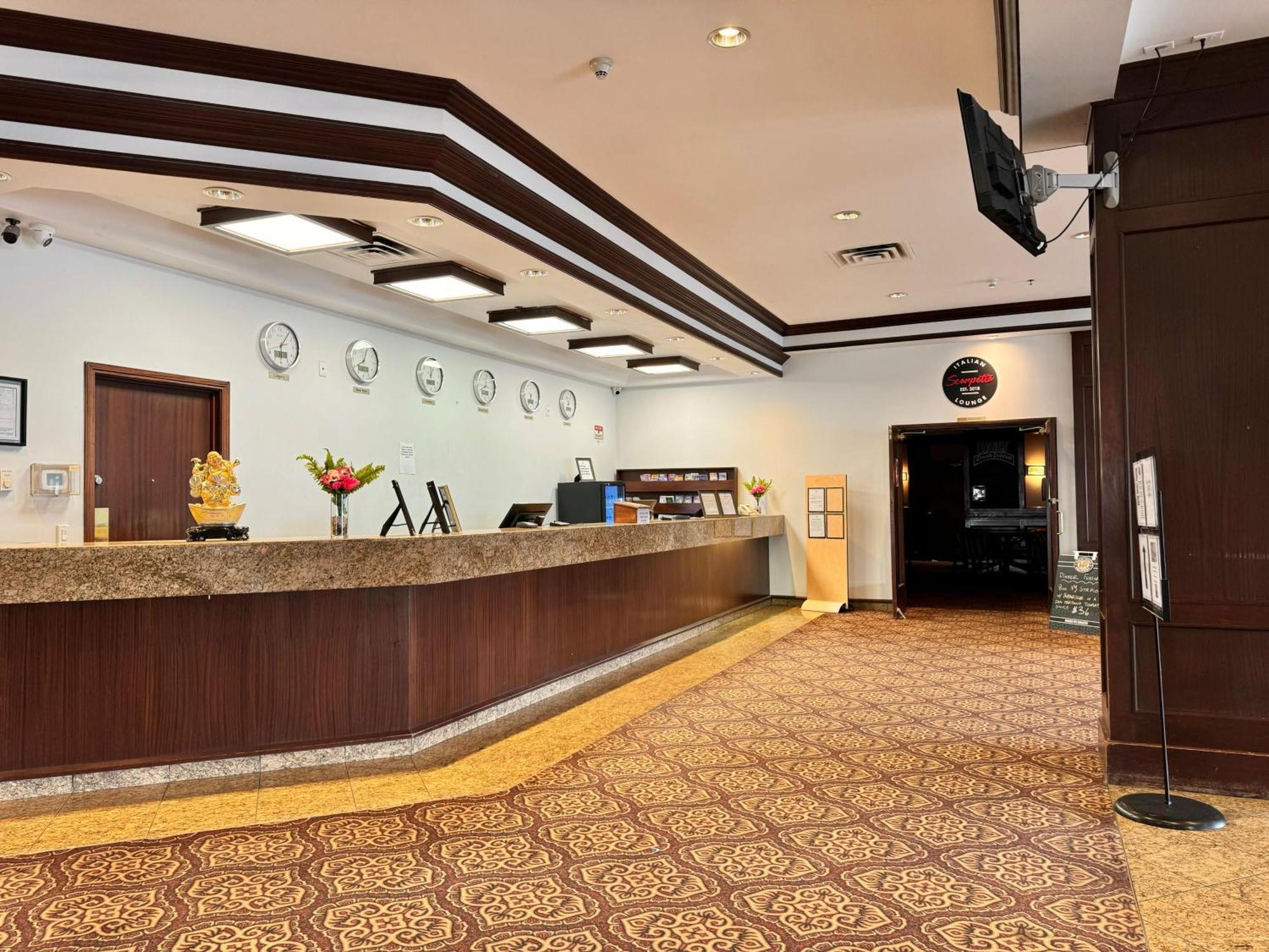 ริเวียรา พลาซ่า แอนด์ คอนเฟอเรนซ์ เซนเตอร์ คาลการี แอร์พอร์ต Hotel ภายนอก รูปภาพ